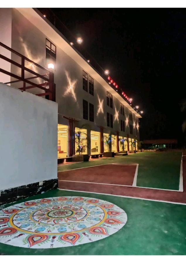 Gods County Hotels & Resorts タラピス エクステリア 写真